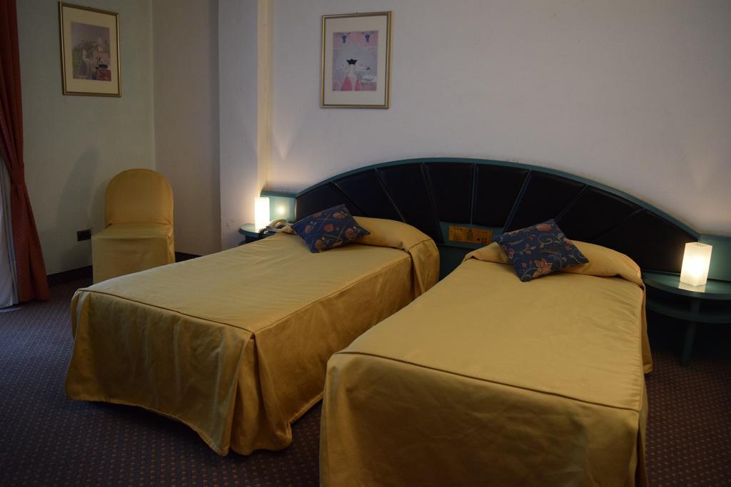 Antica Postumia Hotel Vedelago  Bagian luar foto